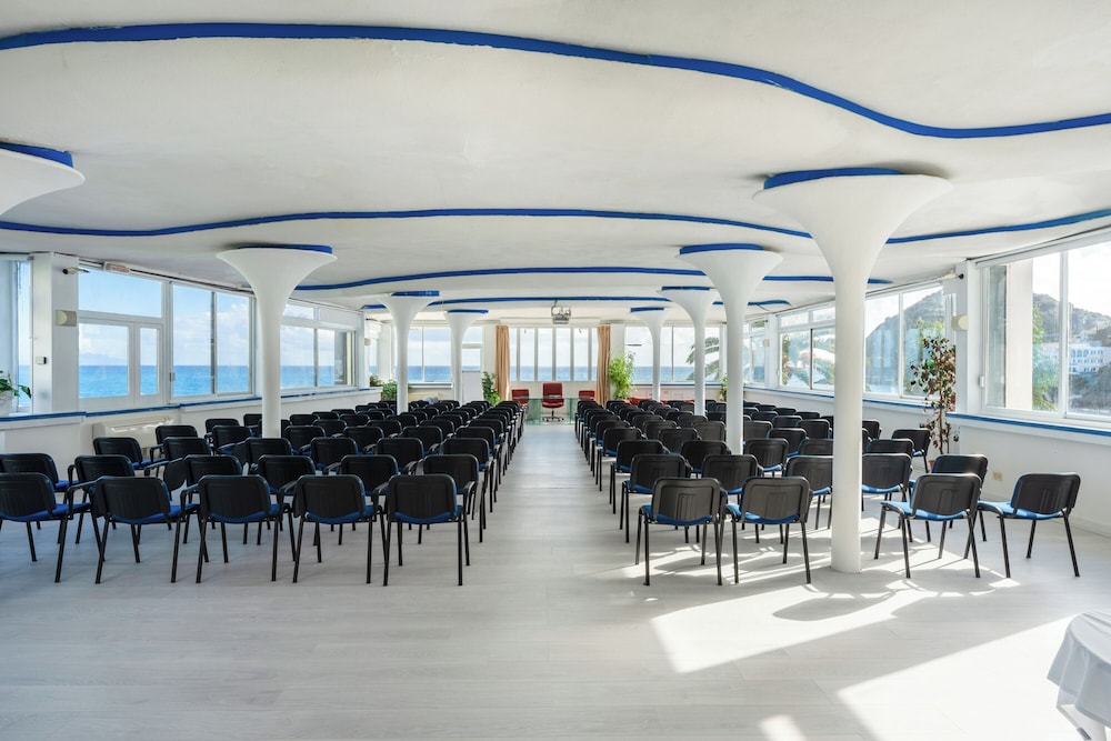 Hotel Apollon Club 39/50