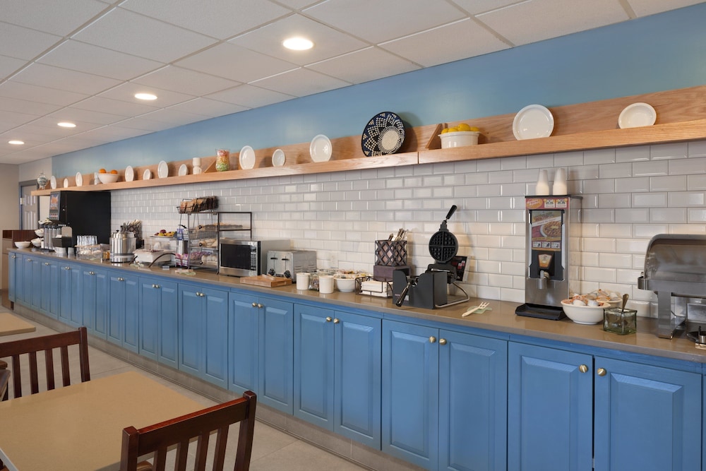 Country Inn Suites By Radisson Warner Robins Ga 46/55