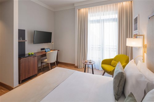 Deluxe, Triple, Side Sea View