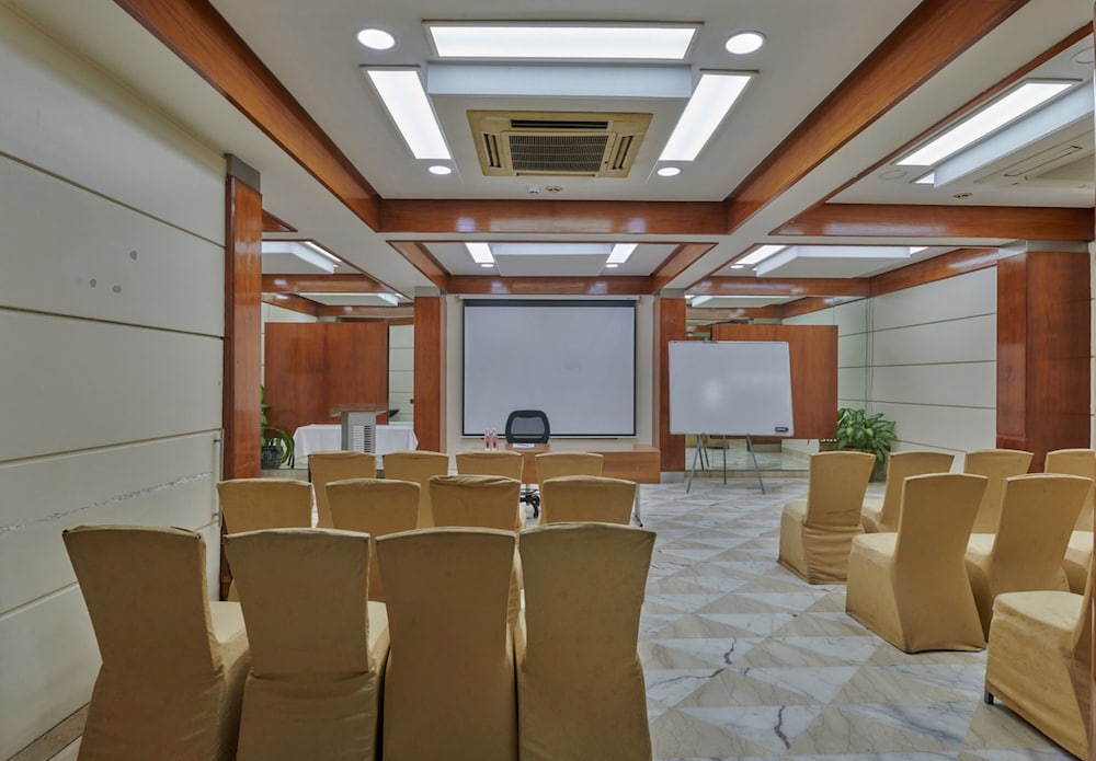 Hotel Residency Andheri 51/55