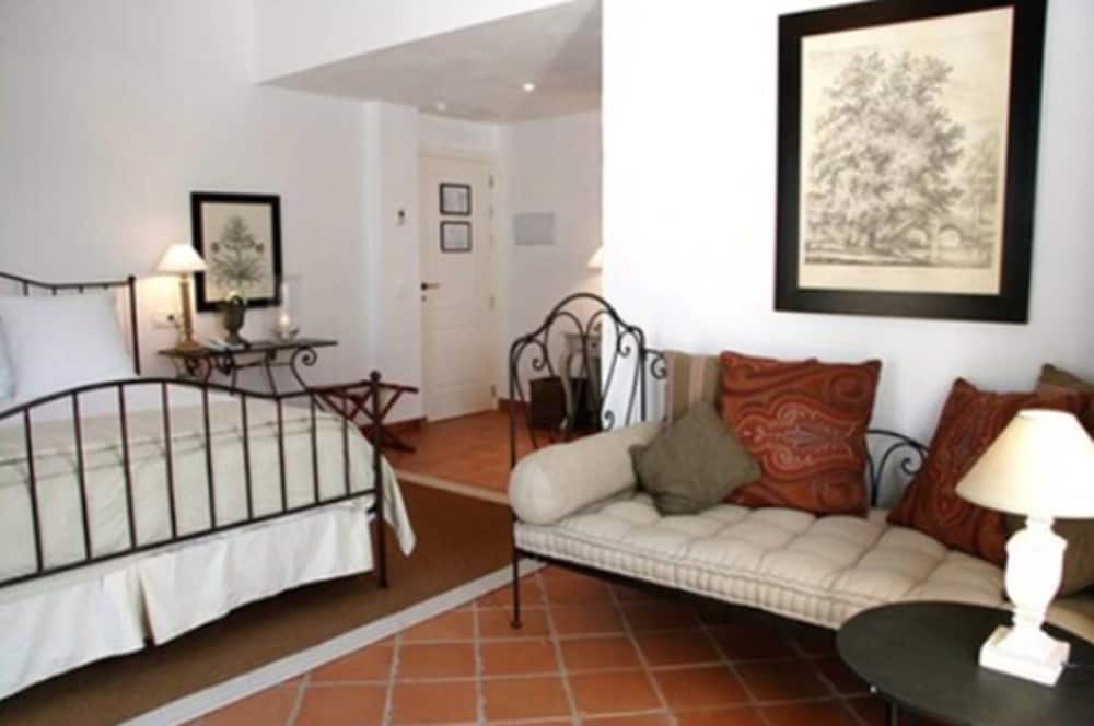 Cortijo Bravo 40/61