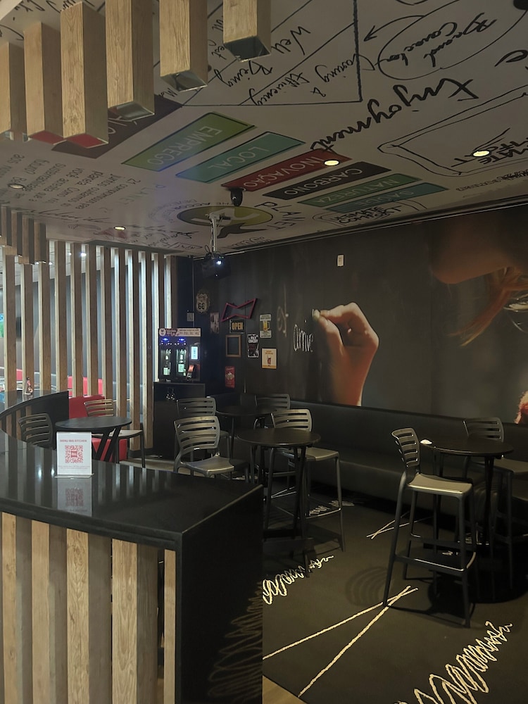 Ibis RJ Copacabana Posto 5 49/70