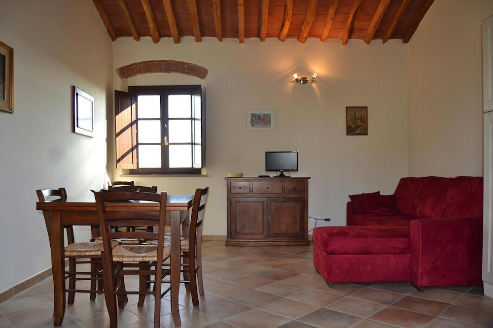 Antico Borgo Casalappi 54/73