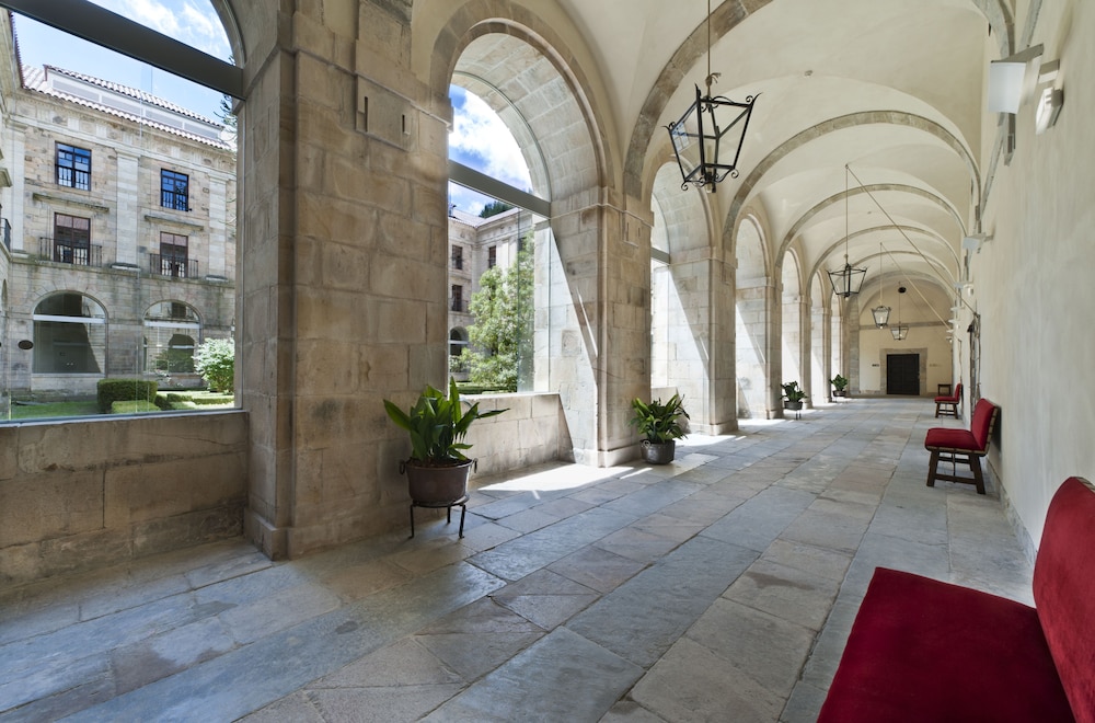 Parador Monasterio de Corias 37/41