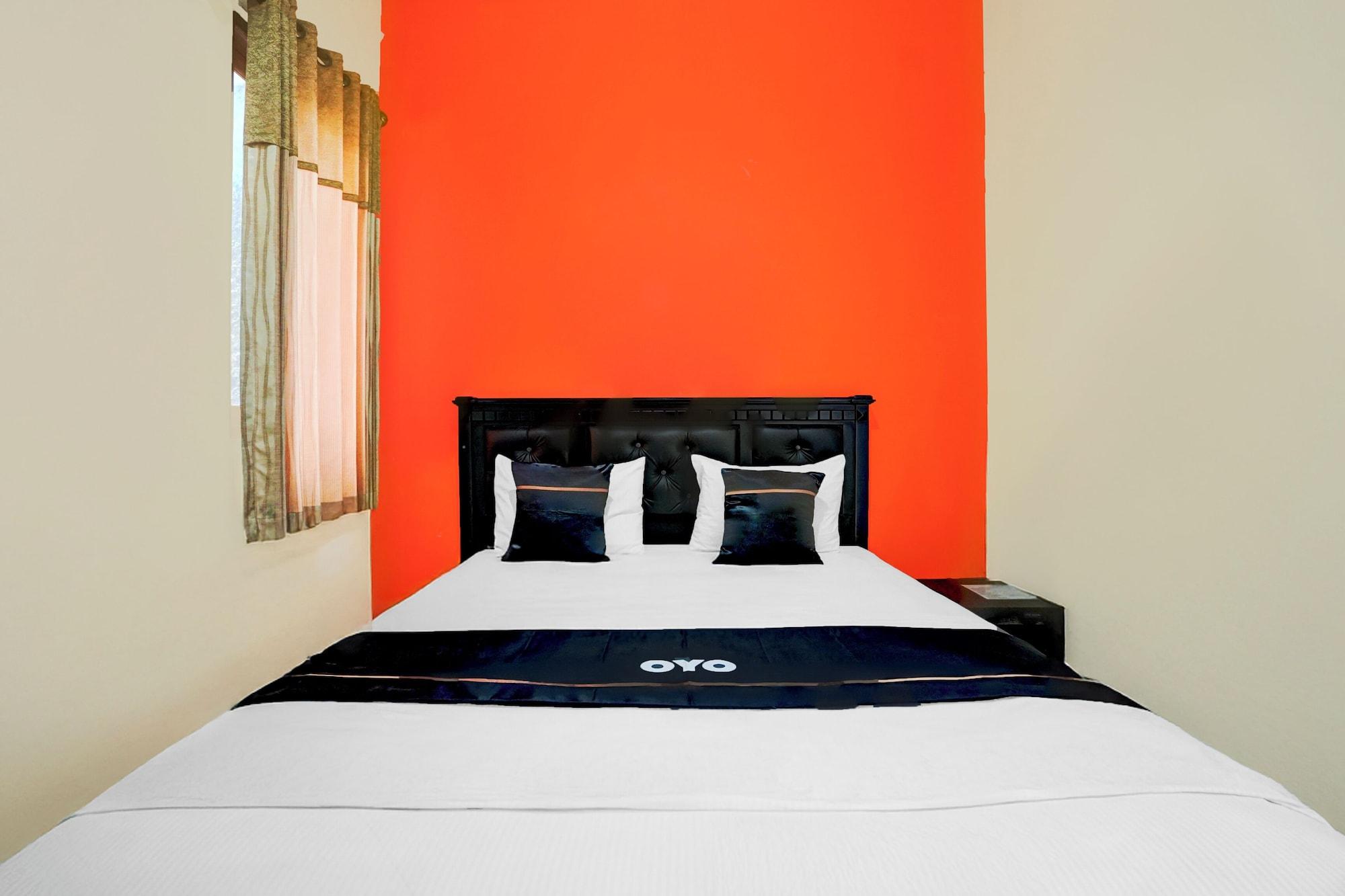 Hotel O 76 Gayungsari 16/29