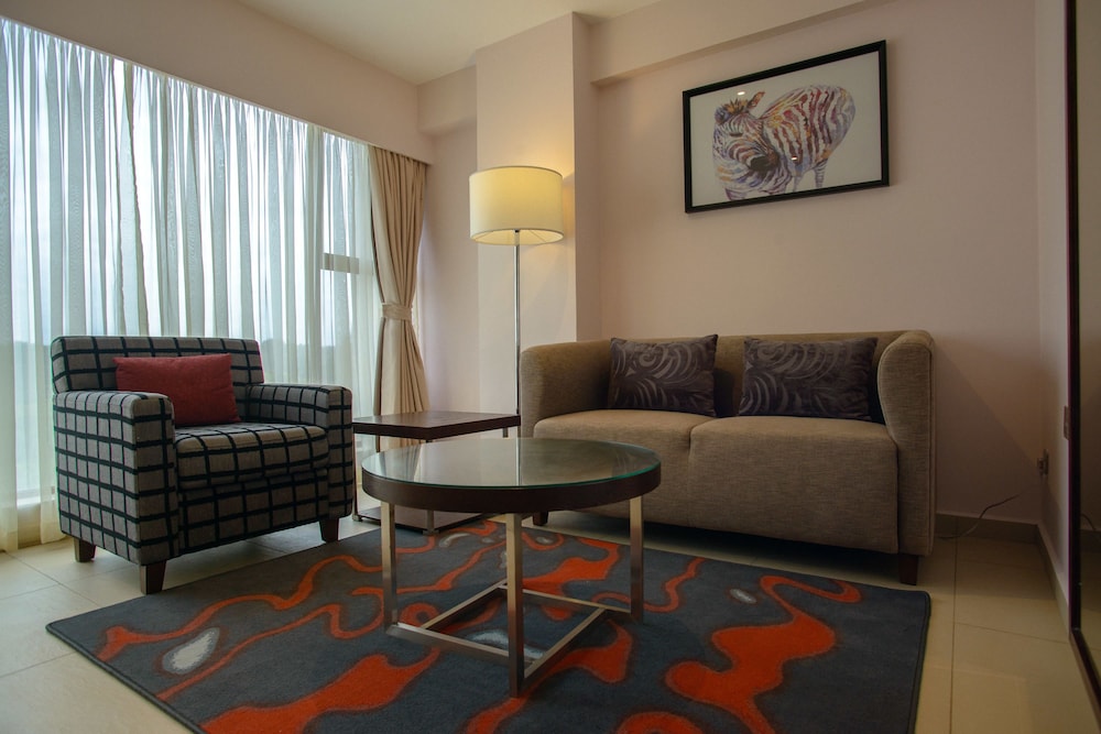 The Concord Hotel And Suites 24/36