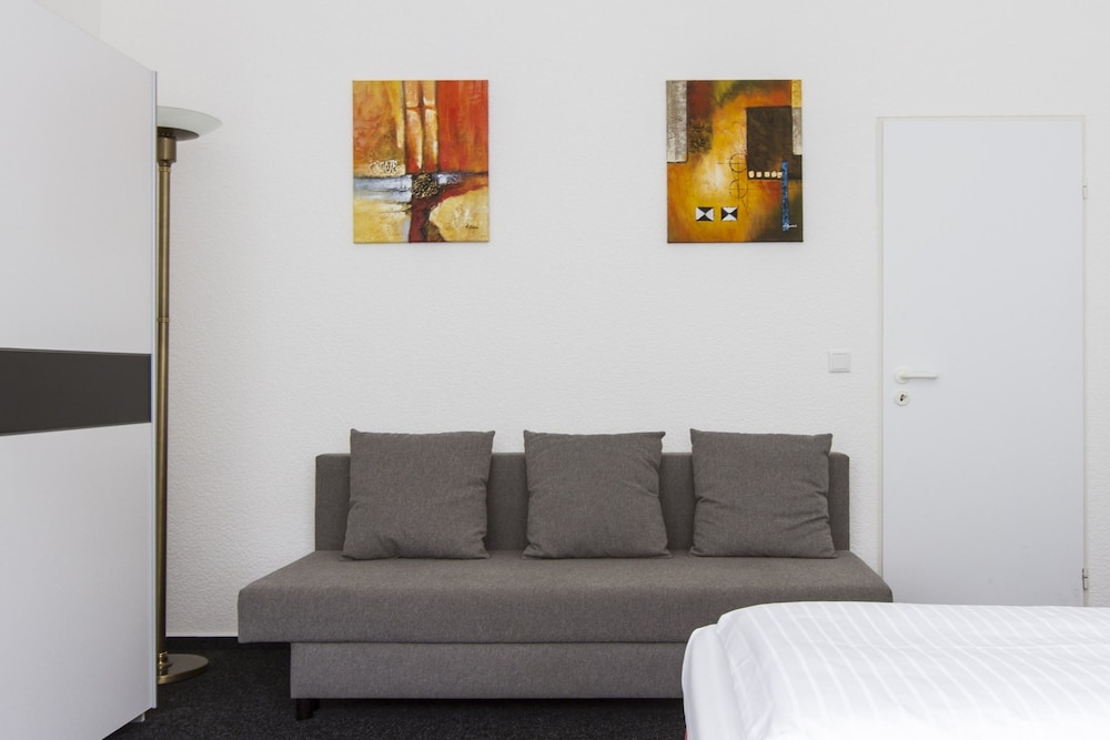 APARTHOTEL VEGA 23/33