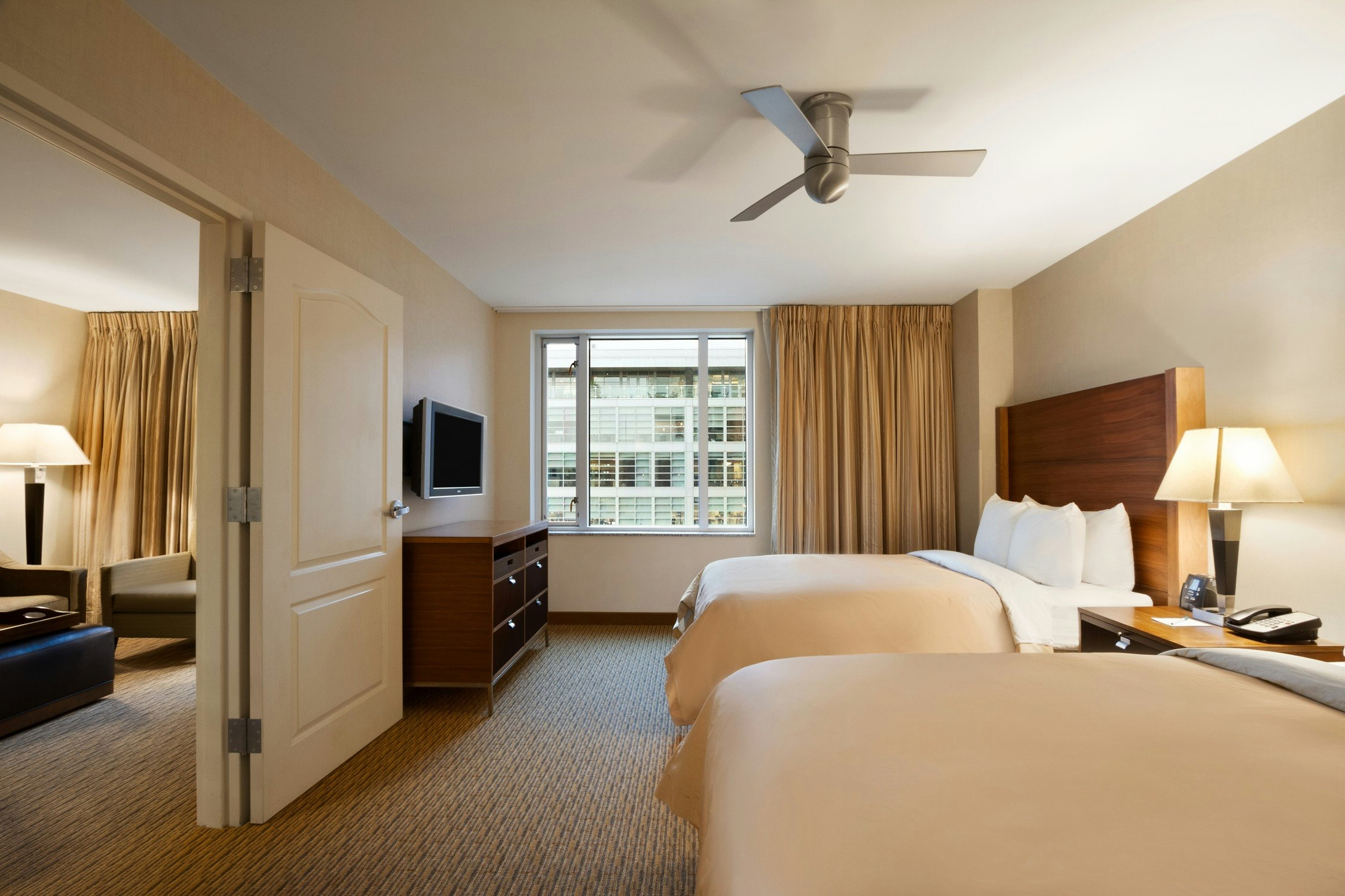 SUITE, 2 DOUBLE BEDS, ACCESSIBLE
