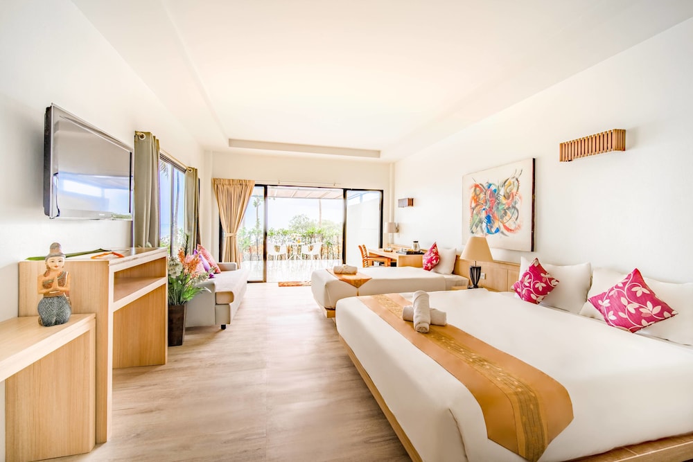 CABANA, SUITE