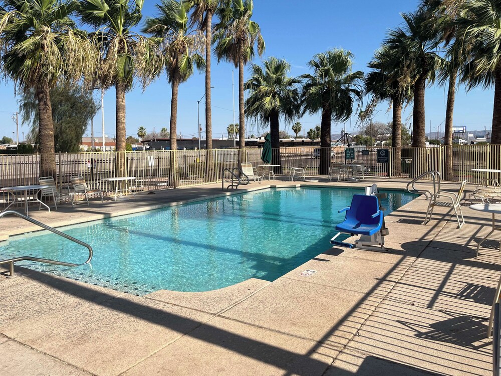 Studio6 Phoenix, AZ - Midtown 18/25