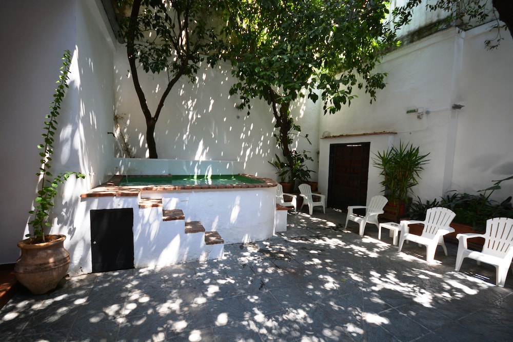 Casa de Los Azulejos 6/69