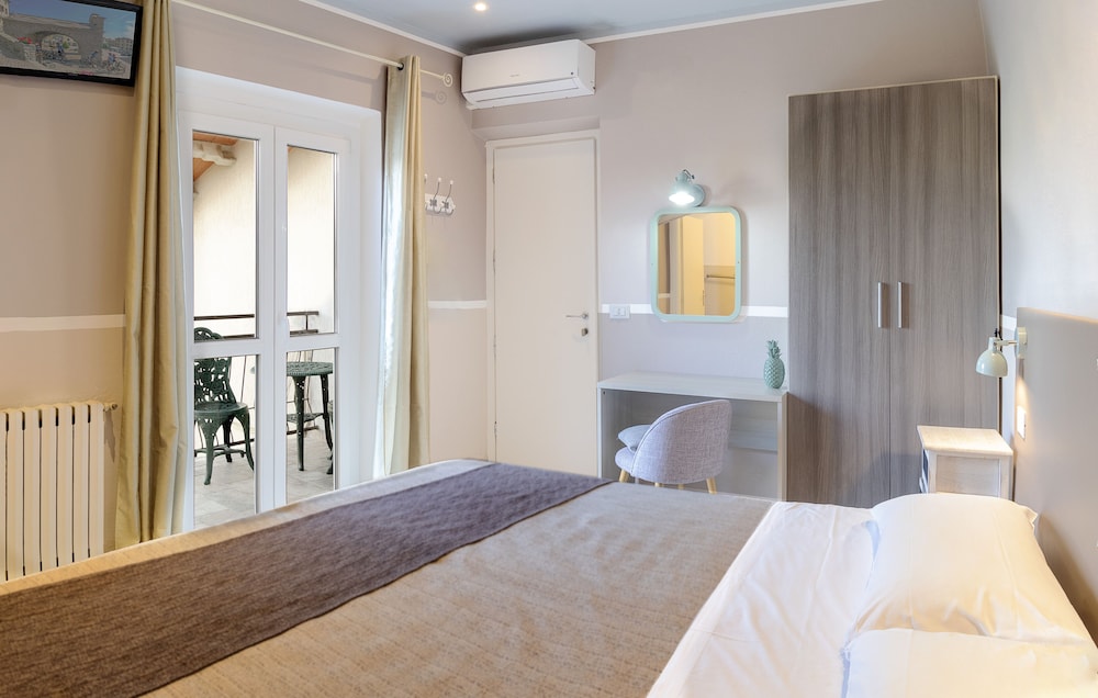 غرفة بسريرين منفصلين، Albergo Serena 4/8