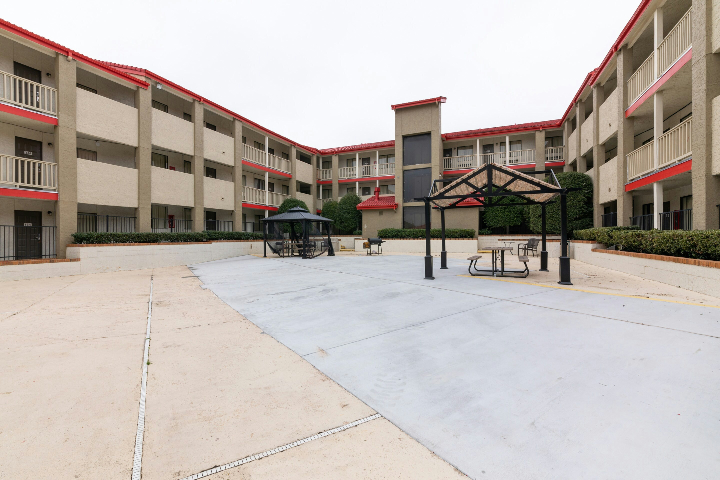 Hotel Irving DFW Airport North 2/4