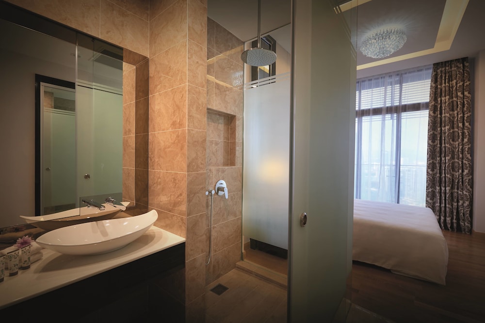 2 BEDROOMS, RESIDENCE, SUITE, 2 QUEEN BEDS