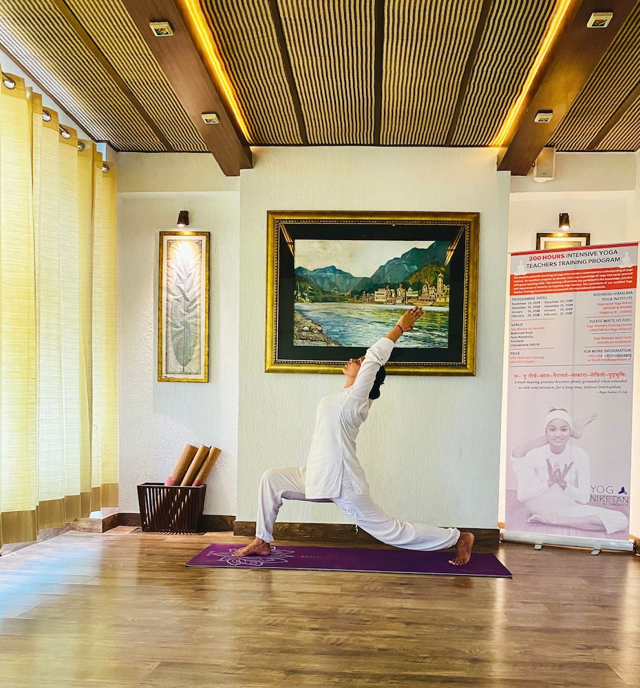 Yog Niketan By Sanskriti 17/50