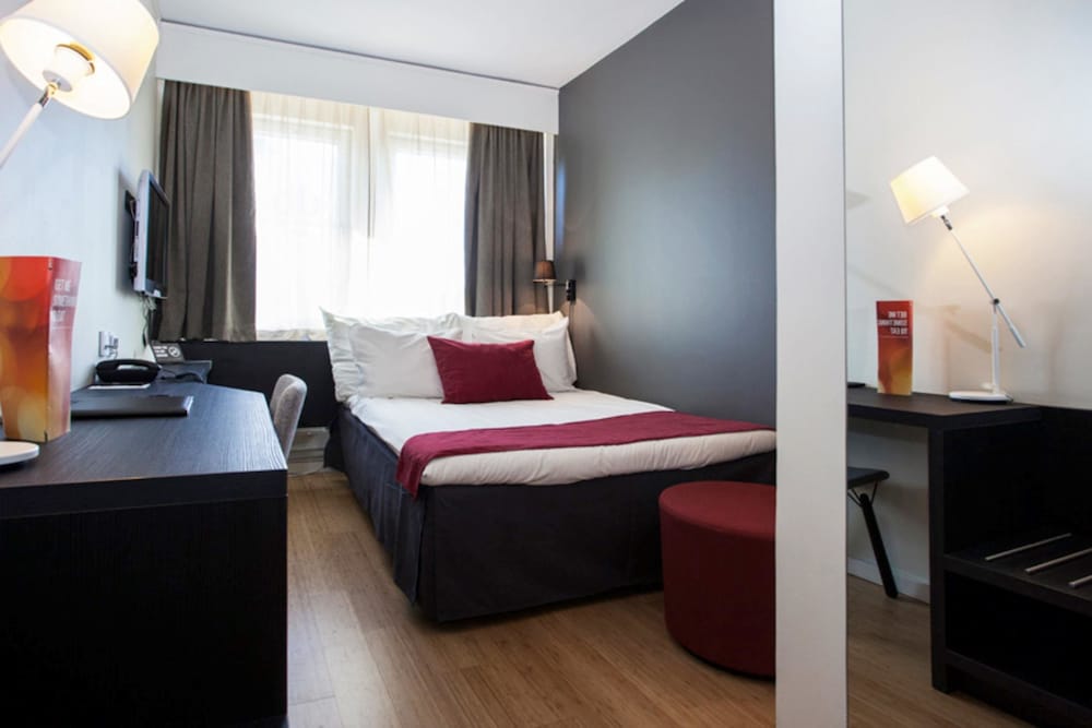Clarion Hotel Gillet 9/35