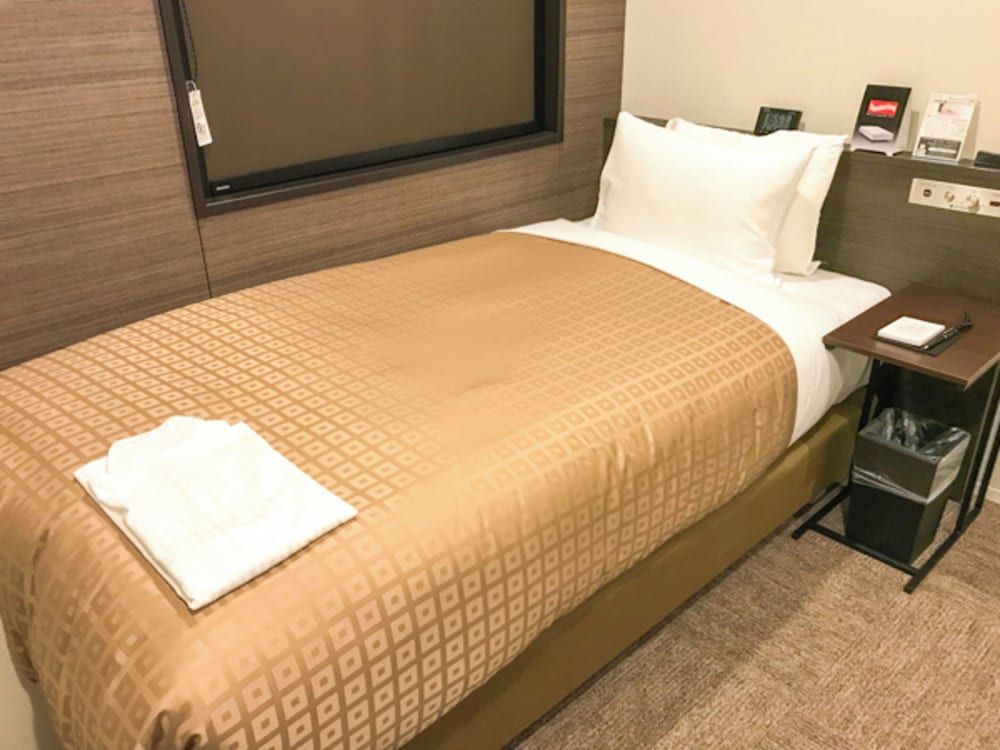Hotel LiveMax Toyama 12/24