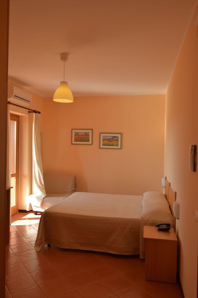 Larus Hotel 26/44
