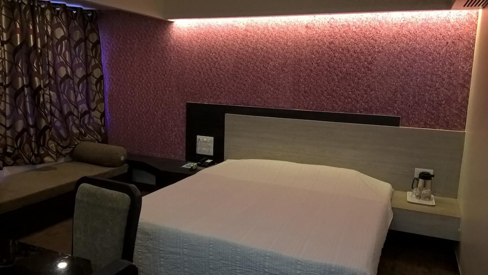 Hotel Supreme 17/34