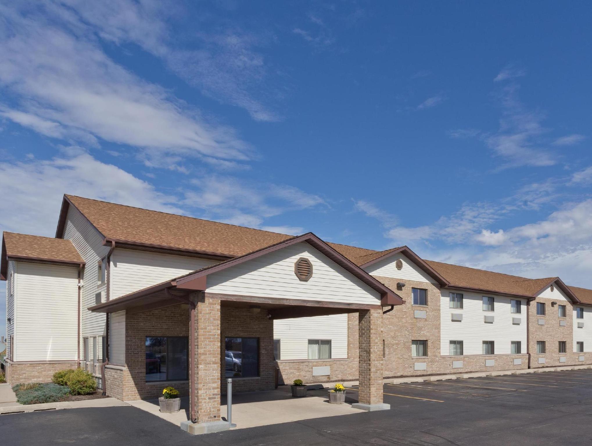 Super 8 By Wyndham Rochelle 5/30