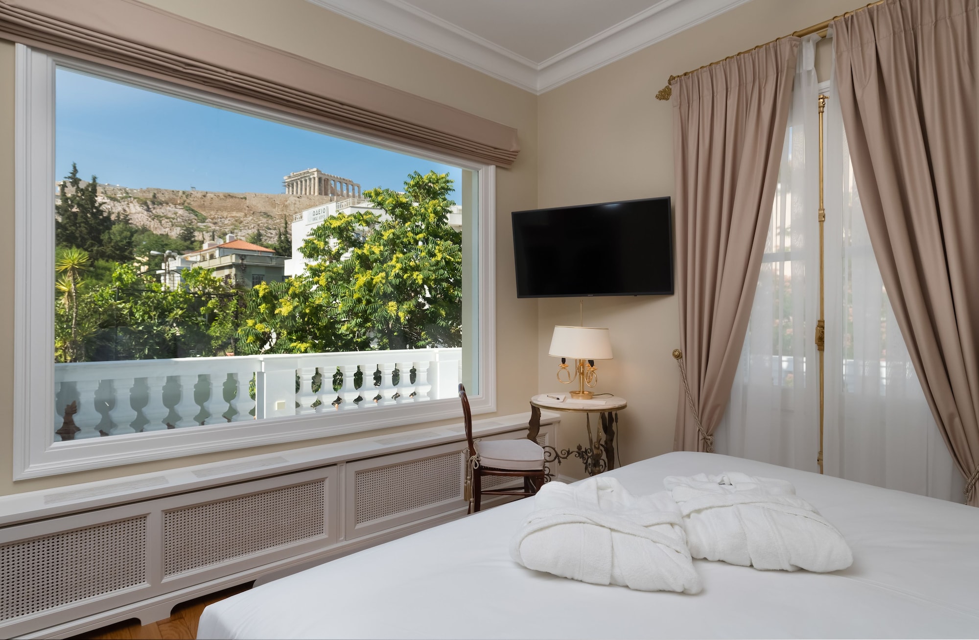 SIGNATURE, SUITE, ACROPOLIS VIEW, BALCONY