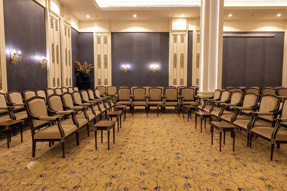 فندق أوليان(Diamond Hotel Riyadh) 53/56