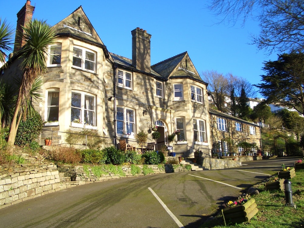 Trehaven Manor 27/31