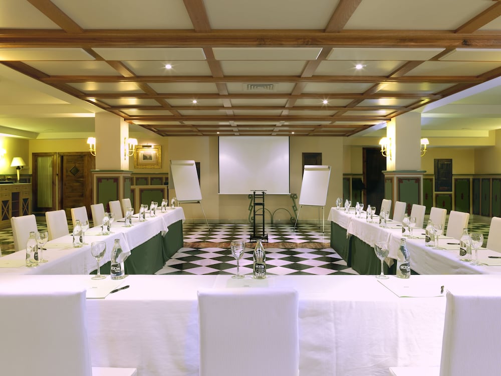 Hotel Yit Vereda Real 34/50