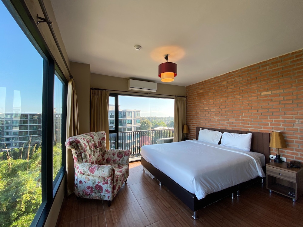 Suite, Double Bed