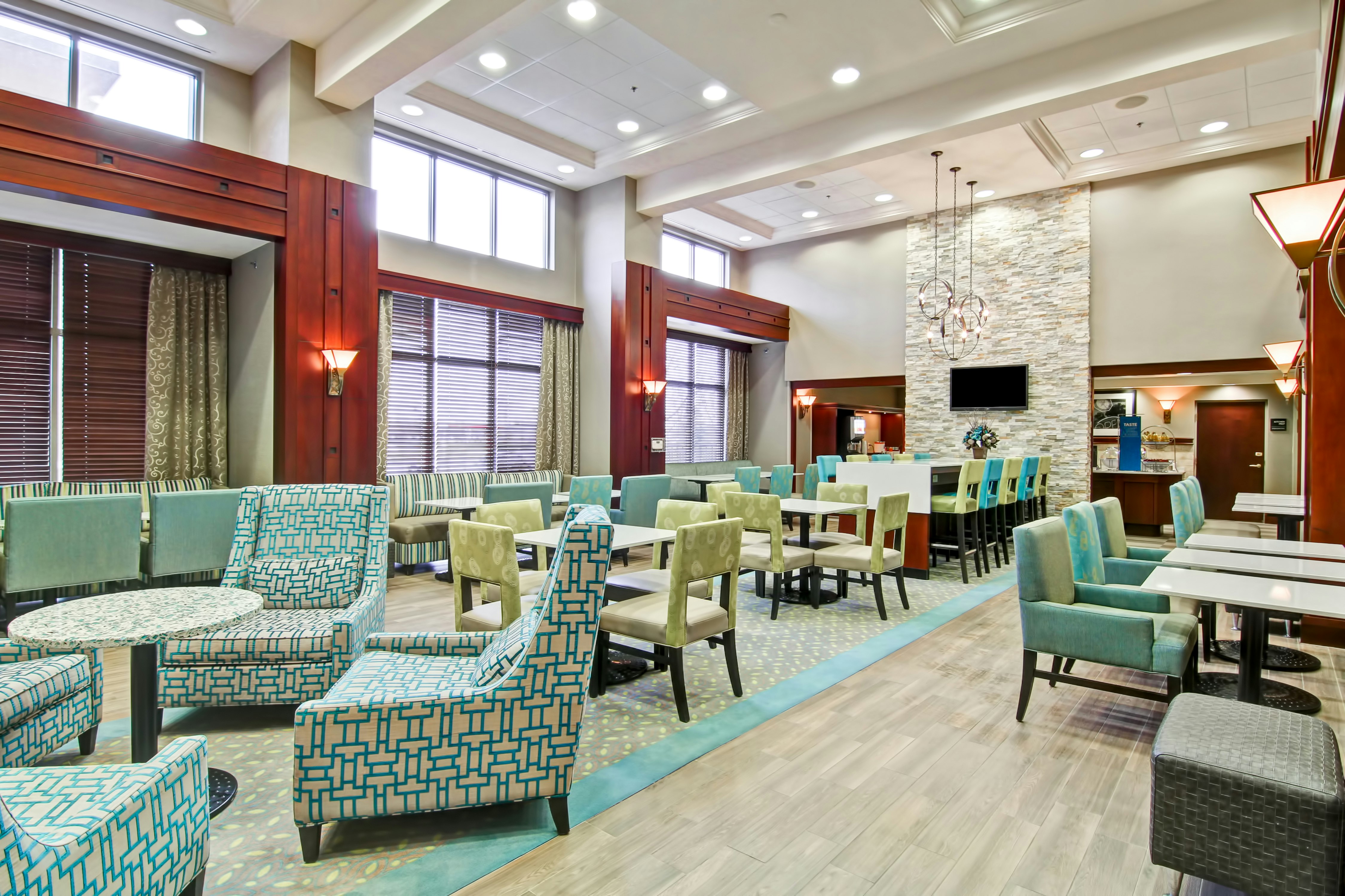 Hampton Inn and Suites by Hilton Guelph 44/58