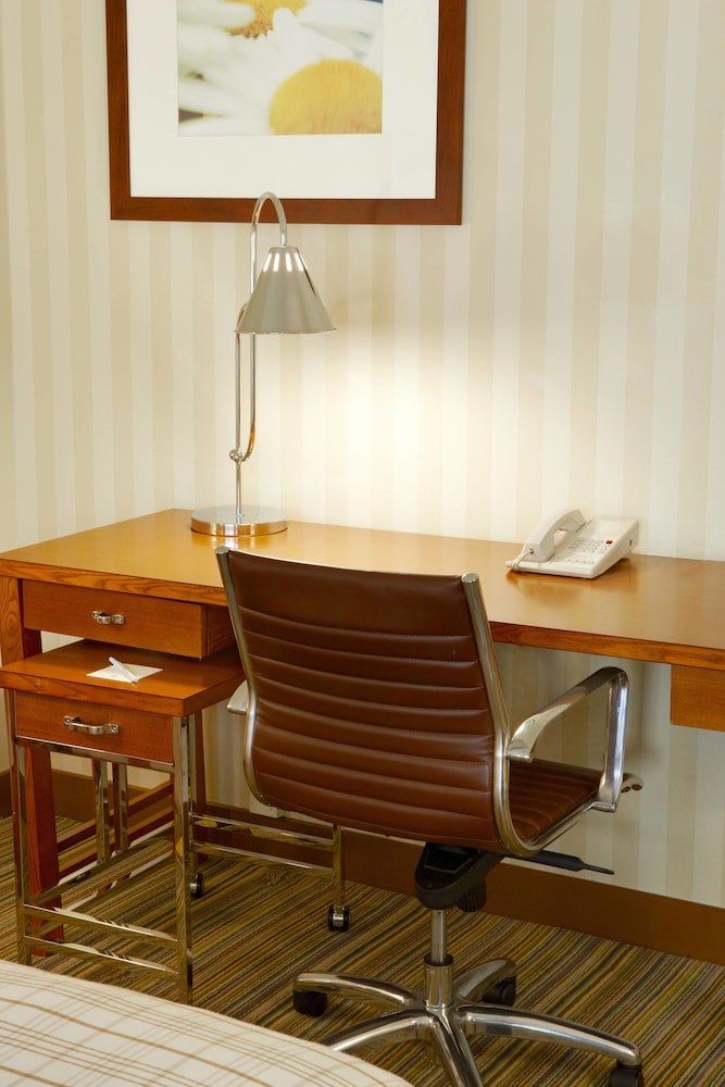 Four Points by Sheraton Los Angeles International Airport 29/33
