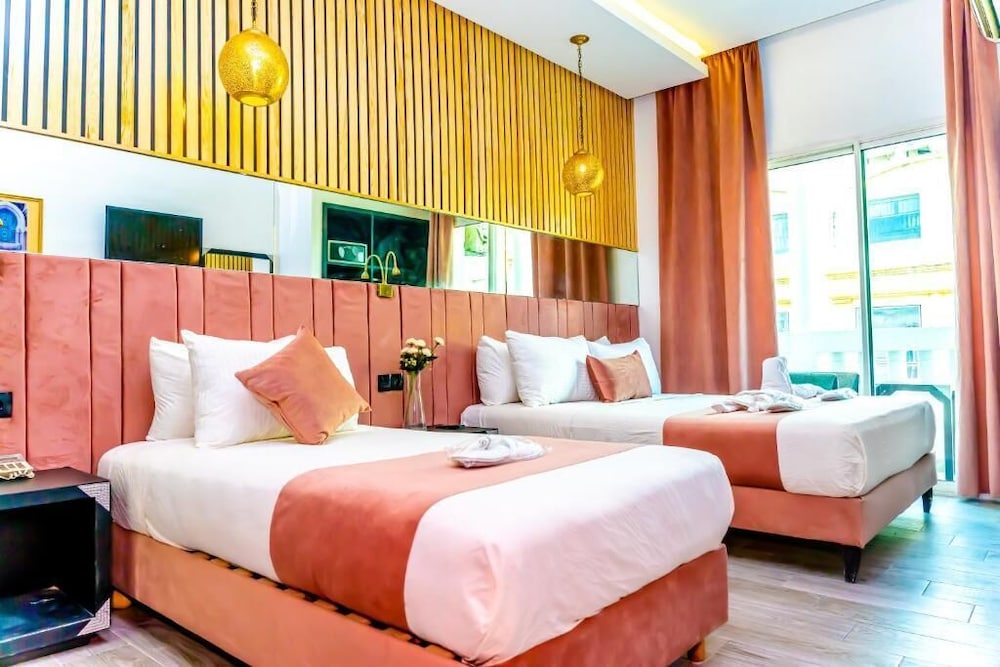 Hotel Les Ambassadeurs 15/35