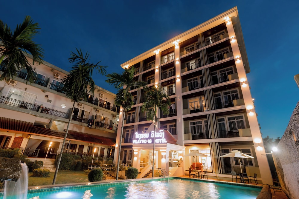 Vilayvong Hotel 3/50
