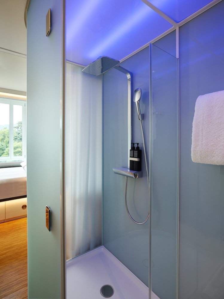 citizenM Zurich photo2