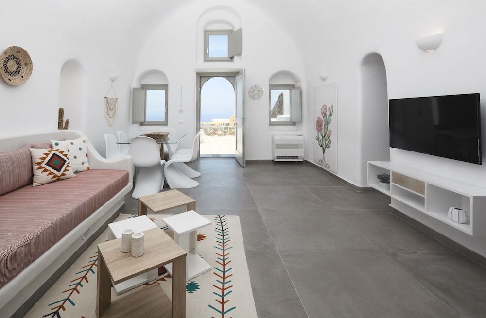 Mellow Luxury Cave 64/77