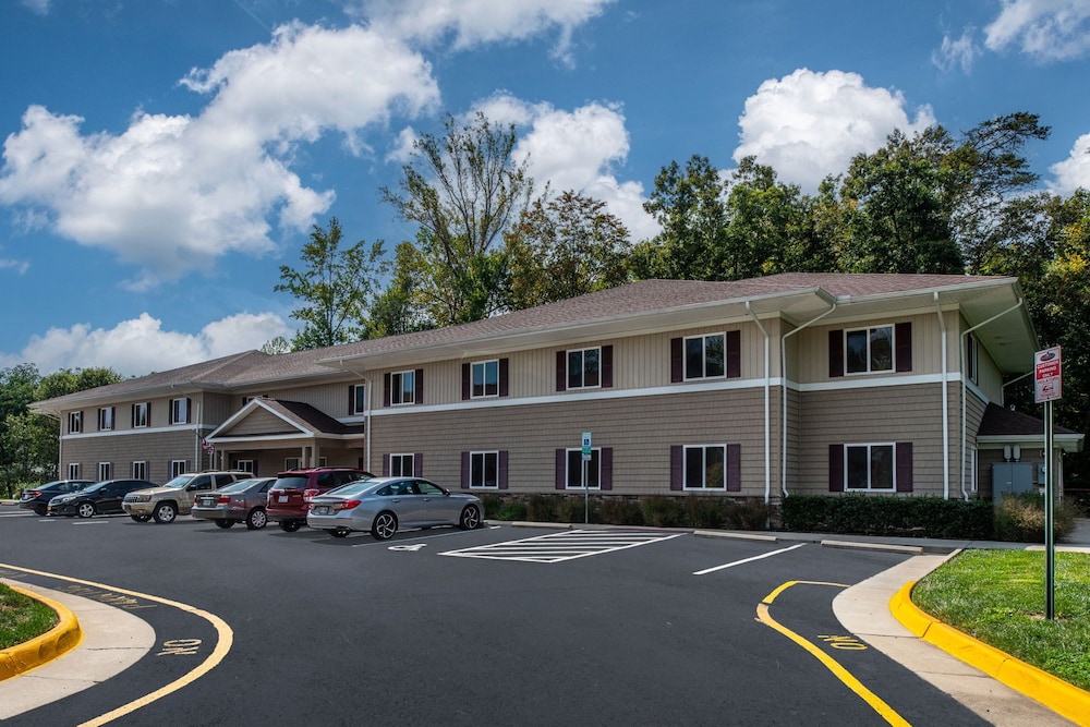 Affordable Suites of America Quantico 38/46