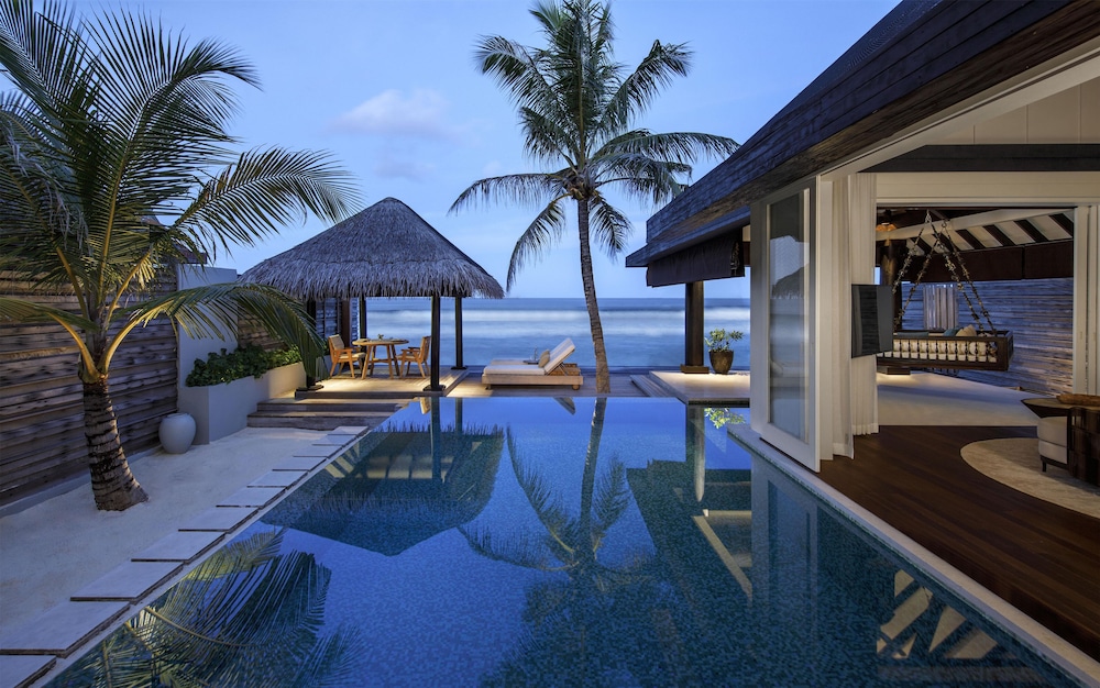 Naladhu Private Island Maldives 30/65