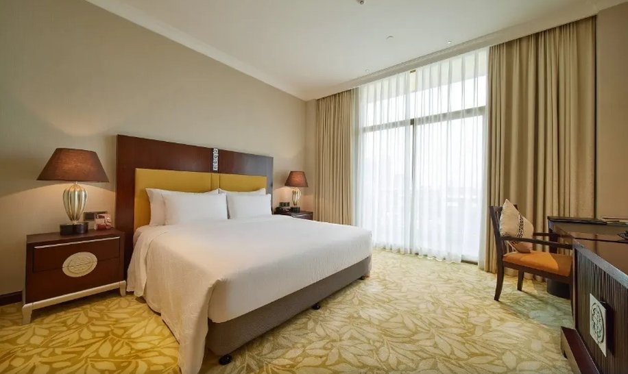Deluxe, Queen Bed
