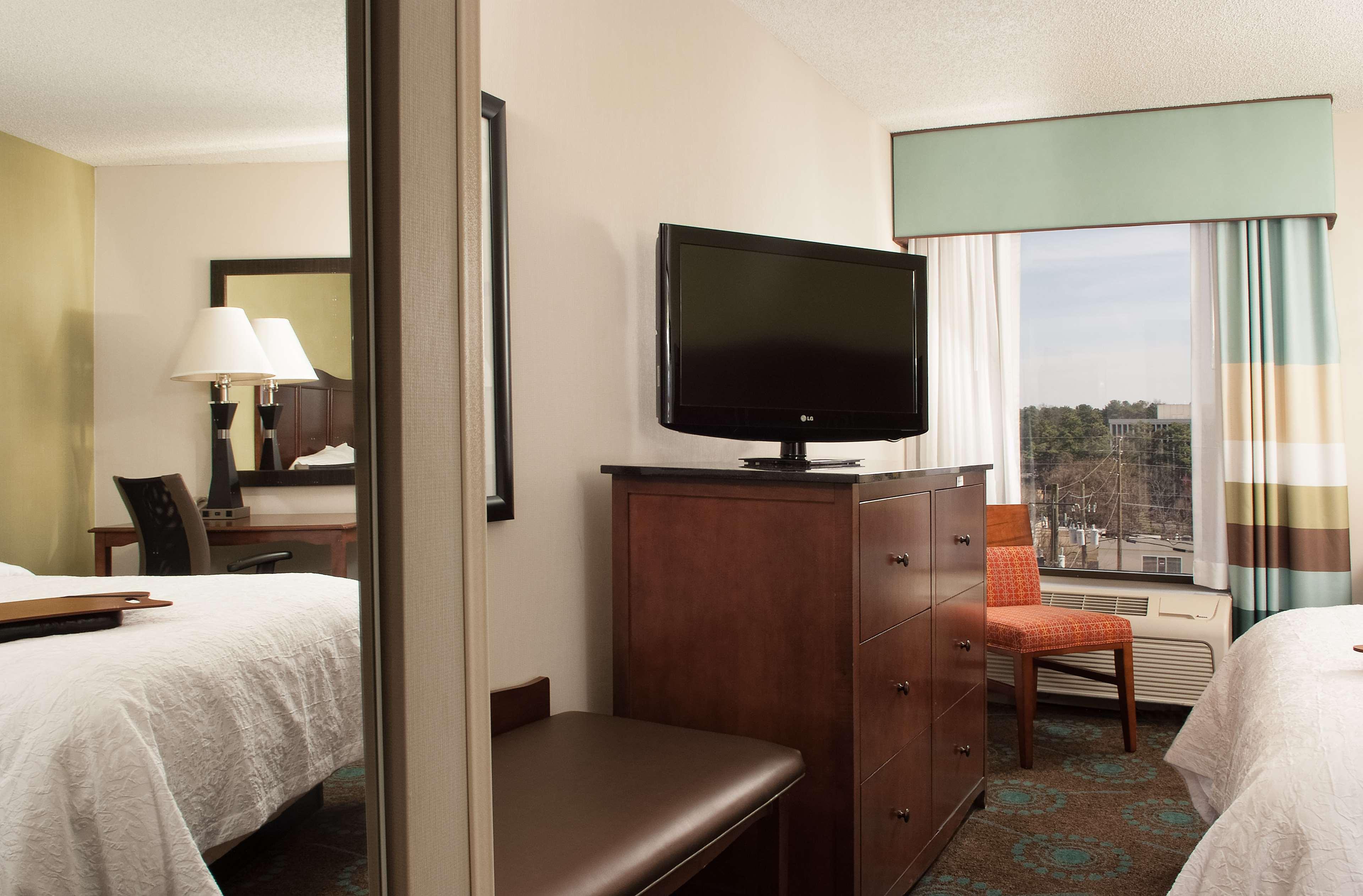 Atlanta-North Druid Hills Hotel 31/36
