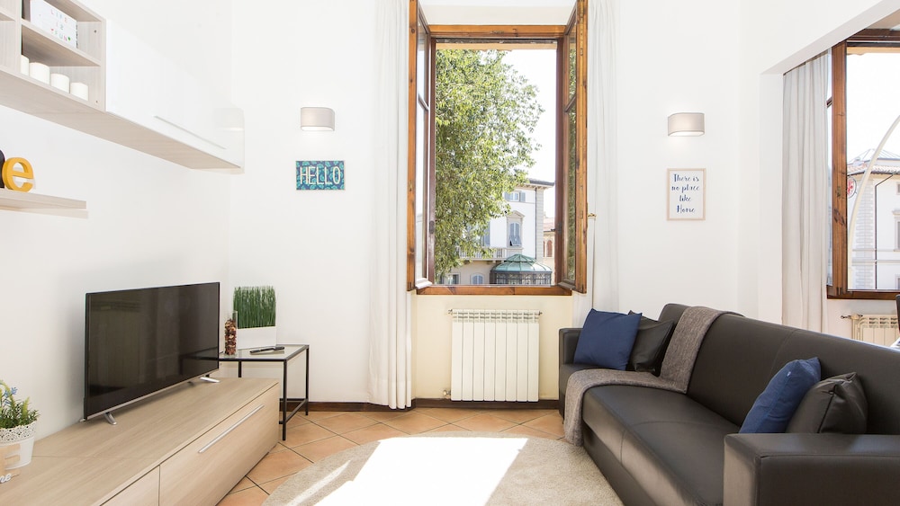Rental In Rome Rosselli Palace Apartment 2 30/50