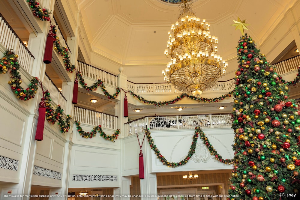 Hong Kong Disneyland Hotel 7/71