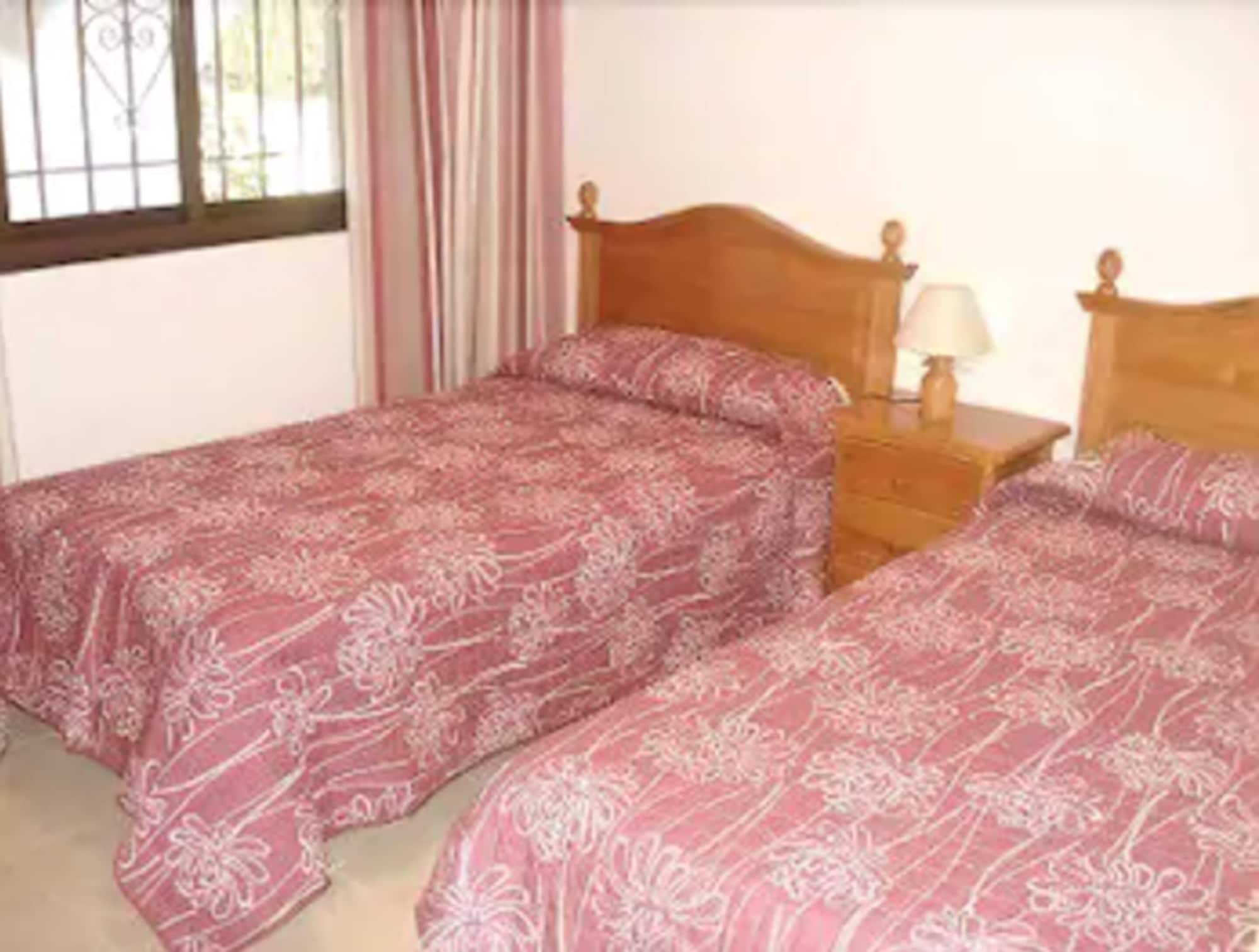 2 BEDROOMS, APARTMENT