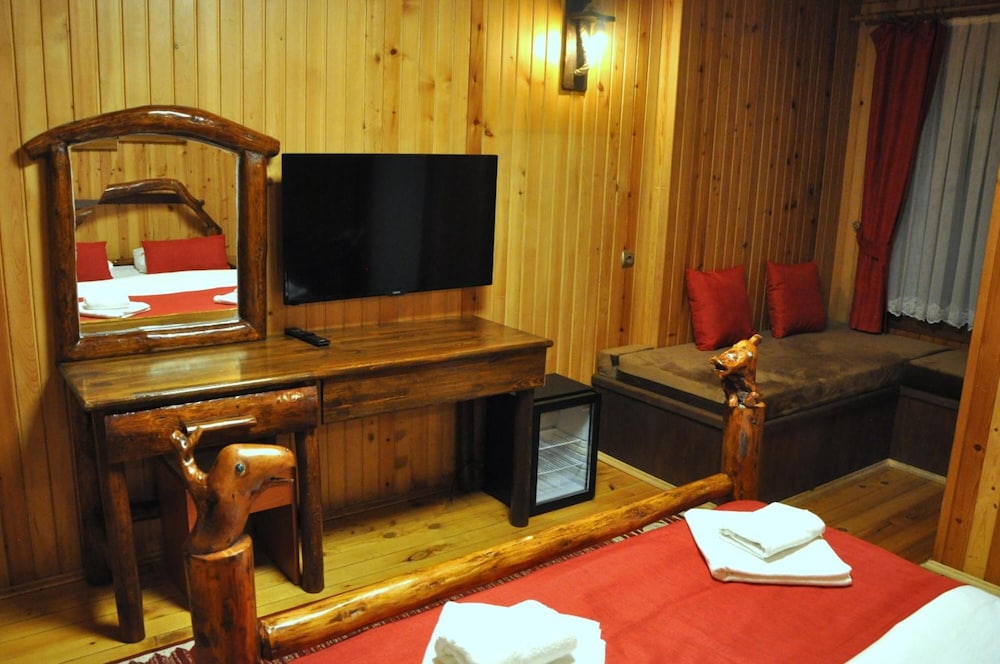 Inan Kardesler Hotel 42/61