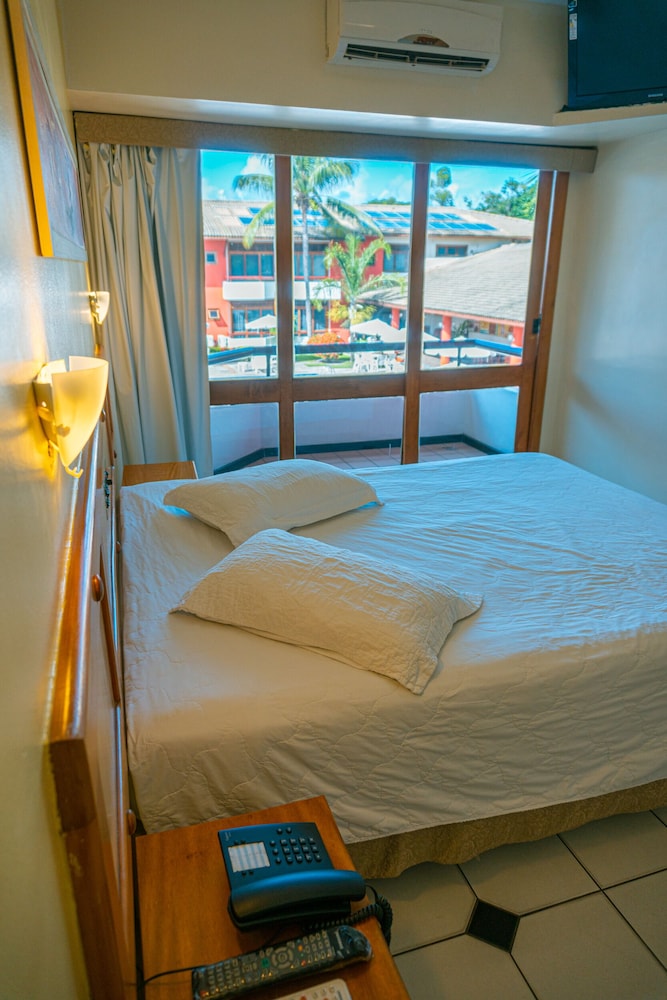 Porto Das Naus Praia Hotel 9/50