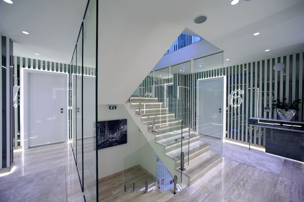 Hotel 9 40/41