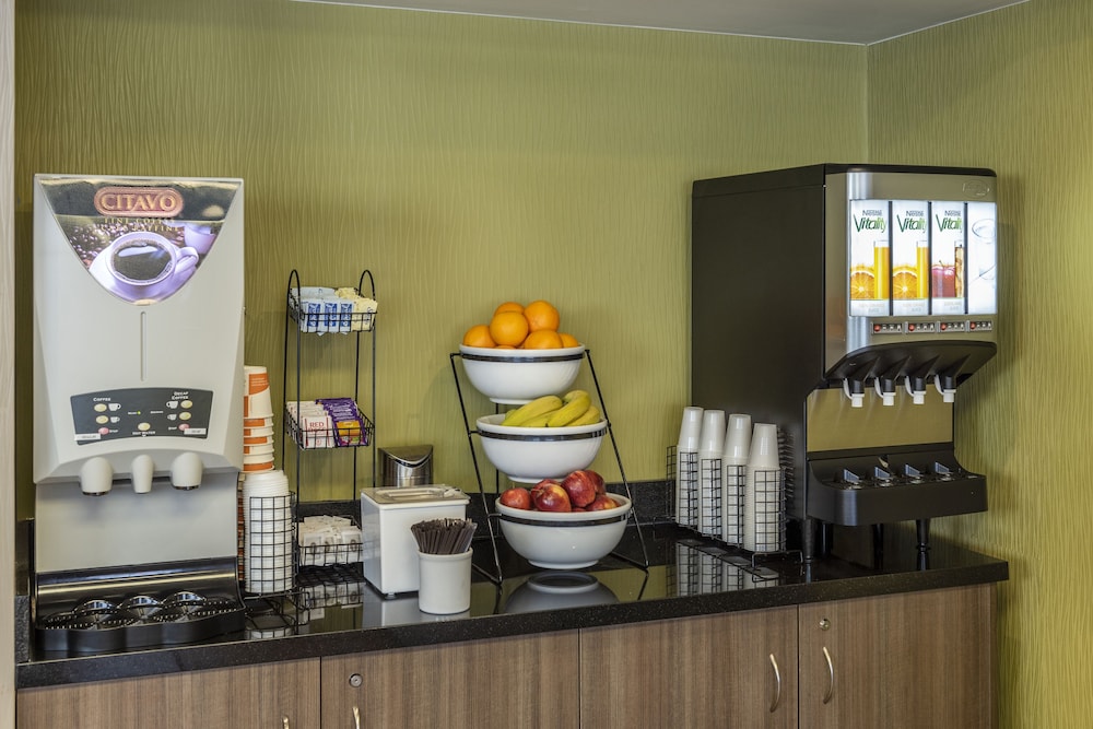Comfort Inn Brossard 33/37