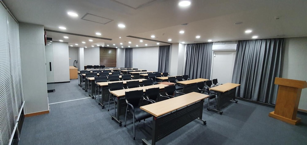 Benikea Hotel Pohang 55/57