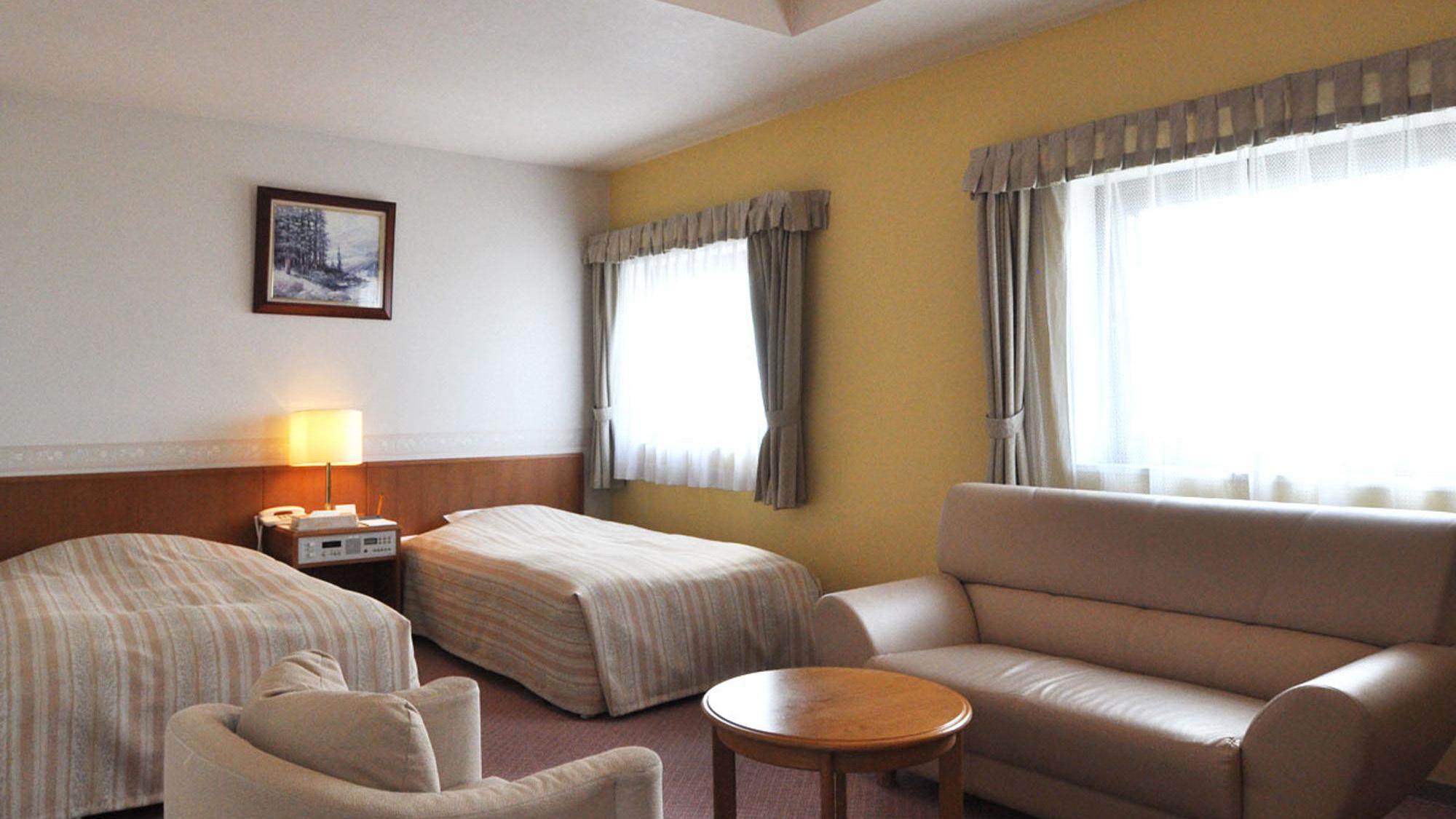 EAST HARBOR HOTEL 14/27