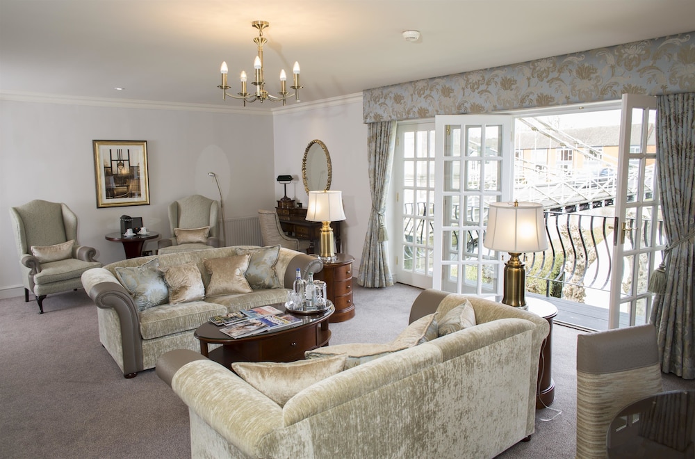 Macdonald Compleat Angler 34/69