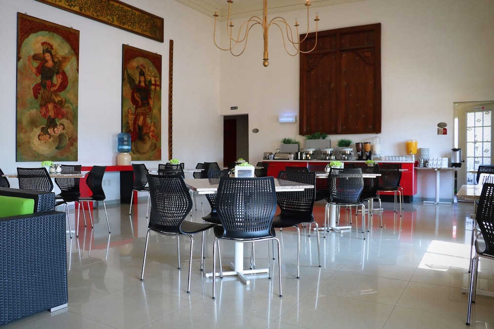 Zar Queretaro Hotel 21/33
